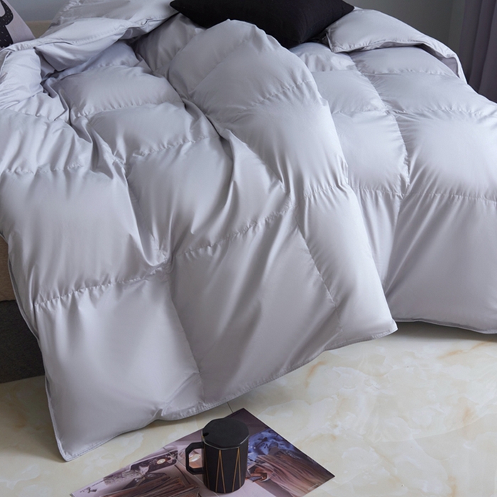 91家纺网 家纺一手货源 找家纺 顺发床垫 2025新款全棉扭花羽毛被加厚保暖95白鹅绒被子秋冬春秋被冬被直播供货     （羽绒被联系商家） 灰色（平格）