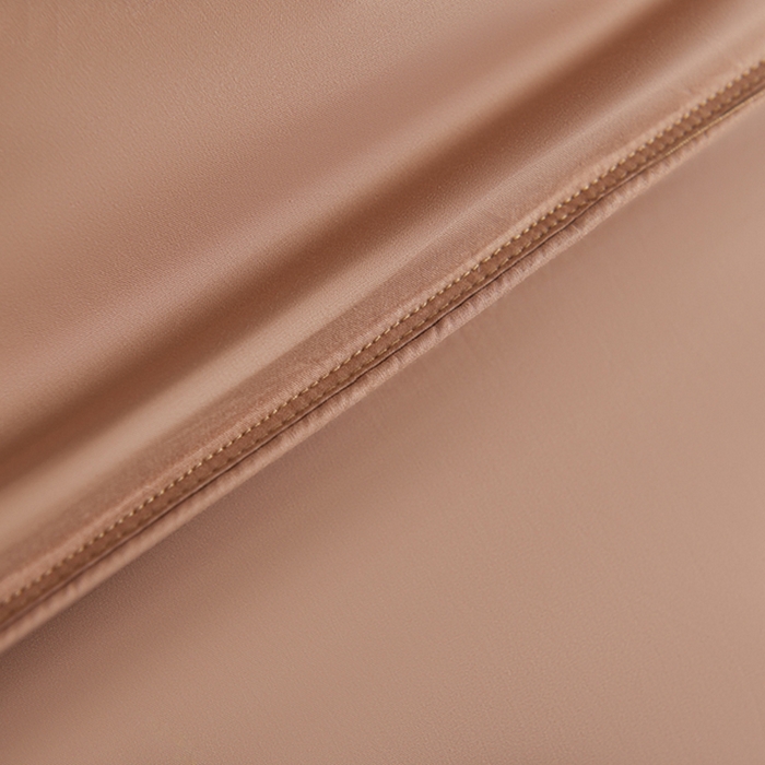 91家纺网 家纺一手货源 找家纺 顺发床垫 2025新款全棉扭花羽毛被加厚保暖95白鹅绒被子秋冬春秋被冬被直播供货     （羽绒被联系商家） 咖色（平格）