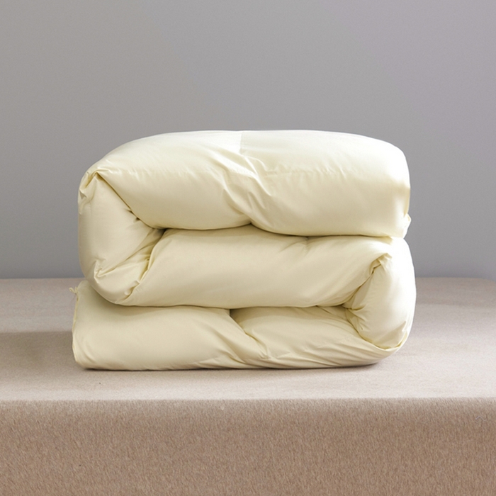91家纺网 家纺一手货源 找家纺 顺发床垫 2025新款全棉扭花羽毛被加厚保暖95白鹅绒被子秋冬春秋被冬被直播供货     （羽绒被联系商家） 米黄（平格）