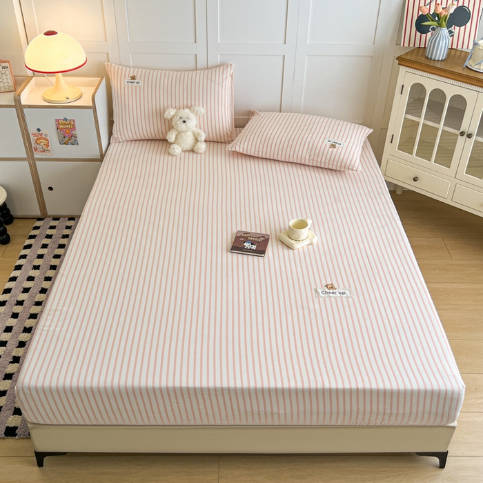 91家纺网 家纺一手货源 找家纺 （总）佳笠家居 2026年新款kimi熊a类全棉色织水洗棉大尺寸单床笠