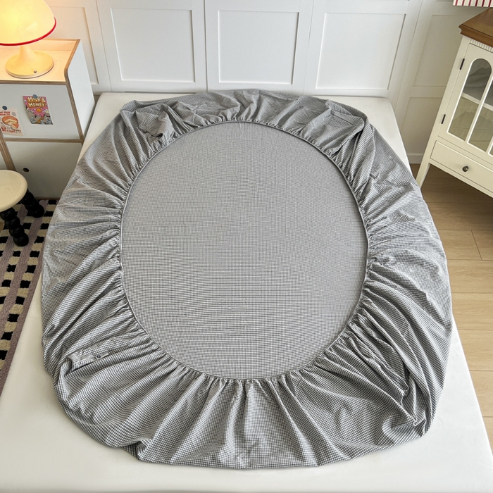 91家纺网 家纺一手货源 找家纺 佳笠家居 2026年新款kimi熊a类全棉色织水洗棉大尺寸单床笠 灰小格