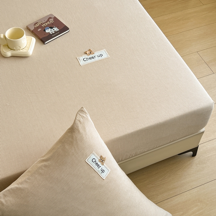 佳笠家居 2026年新款kimi熊a类全棉色织水洗棉大尺寸单床笠 卡其小条