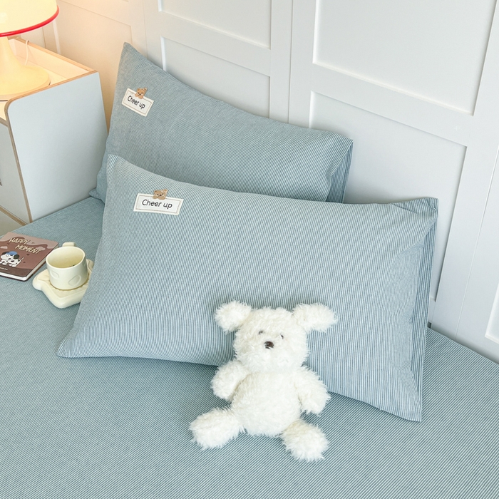 91家纺网 家纺一手货源 找家纺 佳笠家居 2026年新款kimi熊a类全棉色织水洗棉大尺寸单床笠 丈蓝小条