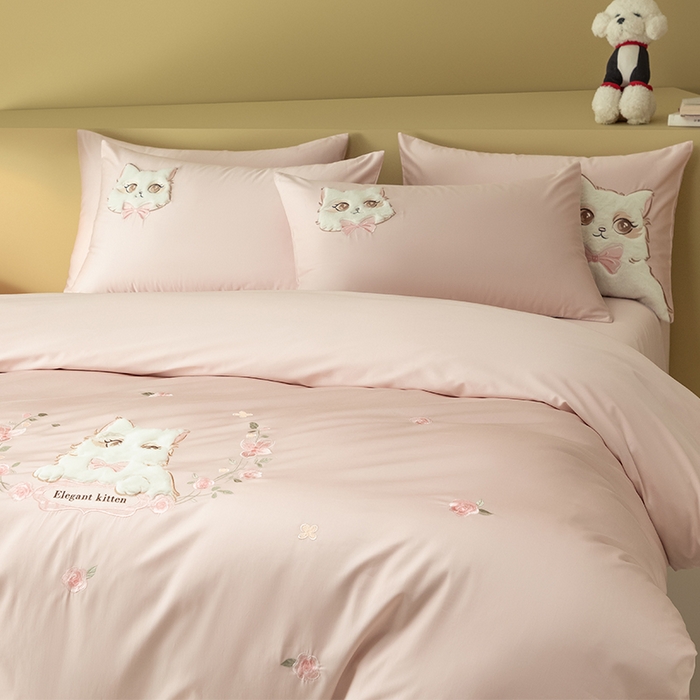 91家纺网 家纺一手货源 找家纺 （总）618家纺 2026新款A类100支全棉纯棉绣花四件套-布偶猫