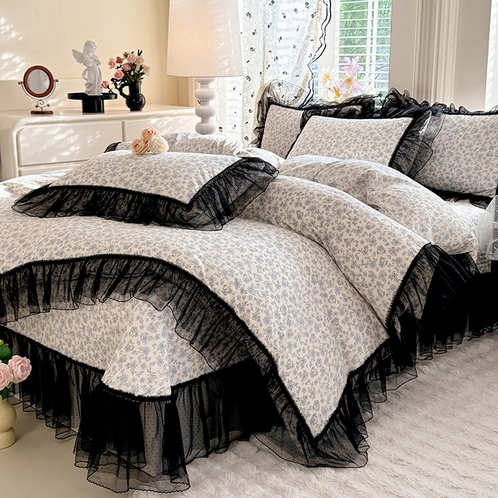 91家纺网 家纺一手货源 找家纺 韩约家纺 2026新款法式双层蕾丝花边古法棉感四件套 蓝汐