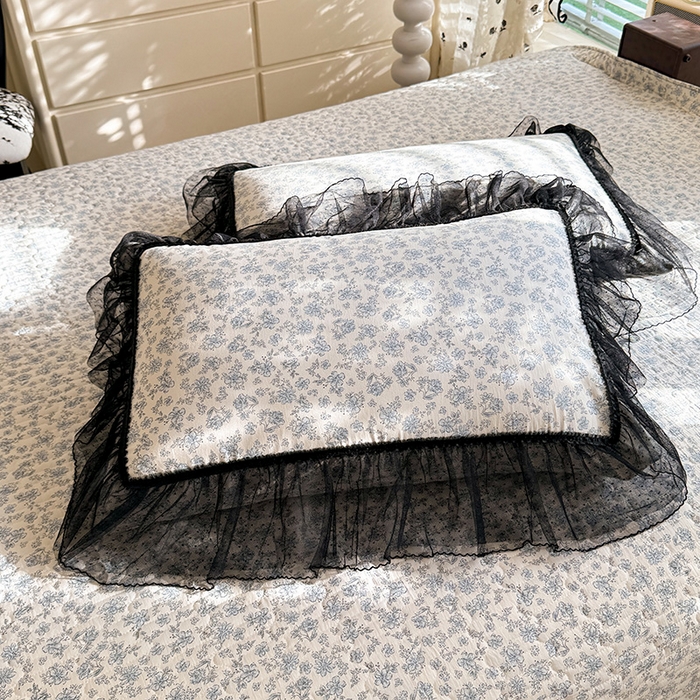 91家纺网 家纺一手货源 找家纺 韩约家纺 2026新款法式双层蕾丝花边古法棉感四件套 蓝汐