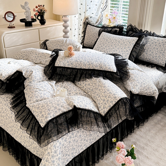 91家纺网 家纺一手货源 找家纺 韩约家纺 2026新款法式双层蕾丝花边古法棉感四件套 蓝汐