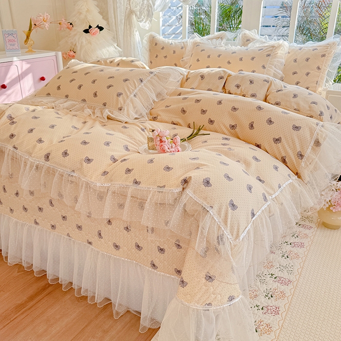 91家纺网 家纺一手货源 找家纺 韩约家纺 2026新款法式双层蕾丝花边古法棉感四件套 蝶帕