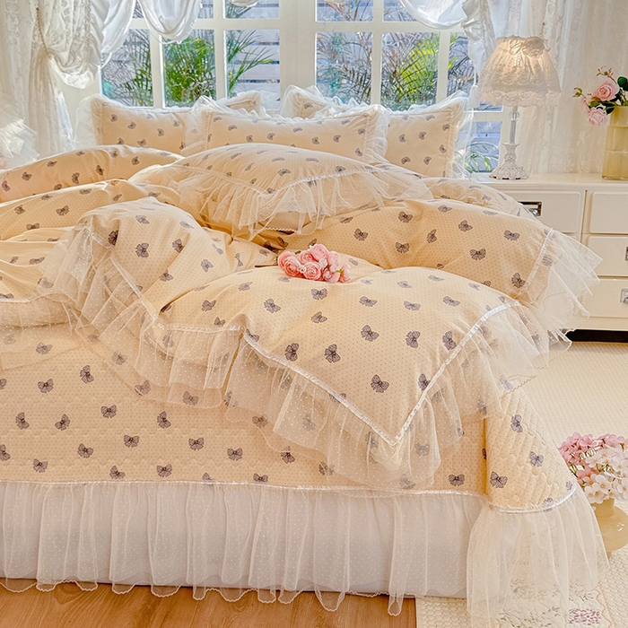 91家纺网 家纺一手货源 找家纺 韩约家纺 2026新款法式双层蕾丝花边古法棉感四件套 蝶帕