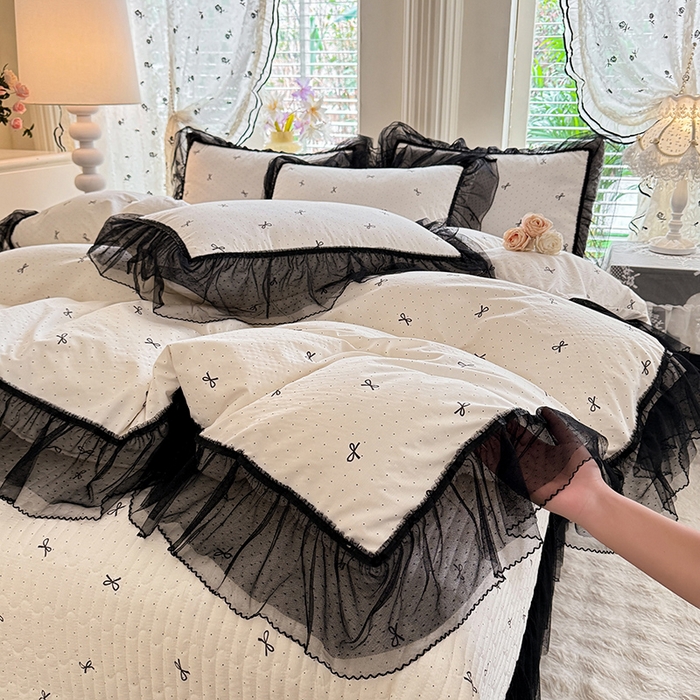 91家纺网 家纺一手货源 找家纺 韩约家纺 2026新款法式双层蕾丝花边古法棉感四件套 浅浅