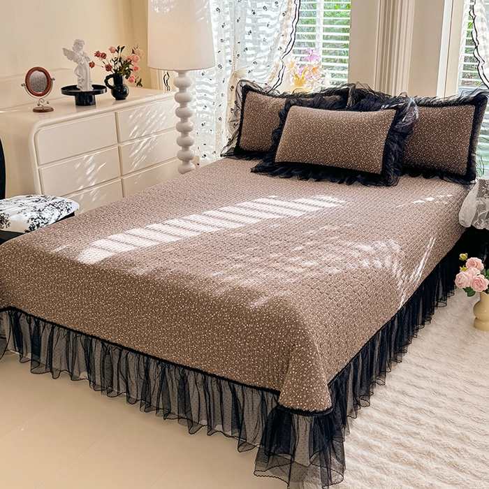 91家纺网 家纺一手货源 找家纺 韩约家纺 2026新款法式双层蕾丝花边古法棉感四件套 思雨