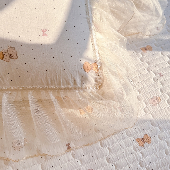 91家纺网 家纺一手货源 找家纺 韩约家纺 2026新款法式双层蕾丝花边古法棉感四件套 童年