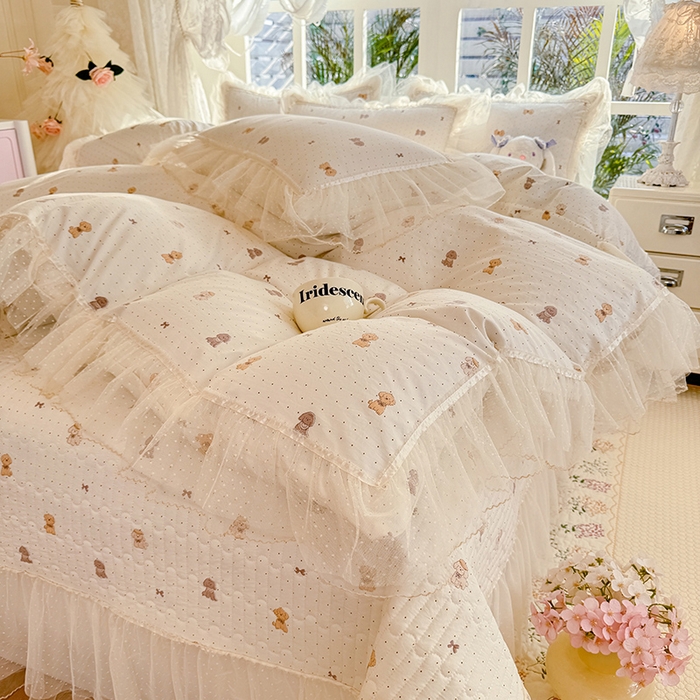 91家纺网 家纺一手货源 找家纺 韩约家纺 2026新款法式双层蕾丝花边古法棉感四件套 童年