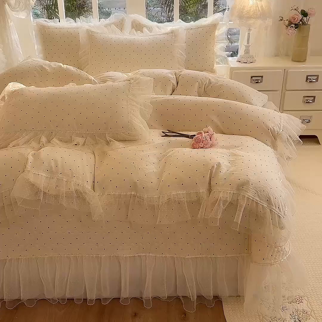 91家纺网 家纺一手货源 找家纺 韩约家纺 2026新款法式双层蕾丝花边古法棉感四件套 夏奇拉