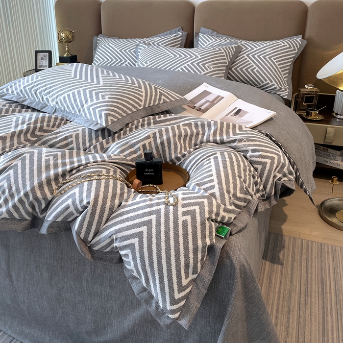 91家纺网 家纺一手货源 找家纺 恩和家纺 2026新款森能量碳纤维环保四件套系列 碳卡绒-海波灰