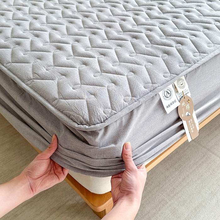 91家纺网 家纺一手货源 找家纺 （总）铭成家纺 2026全棉色织水洗棉夹棉床笠床垫