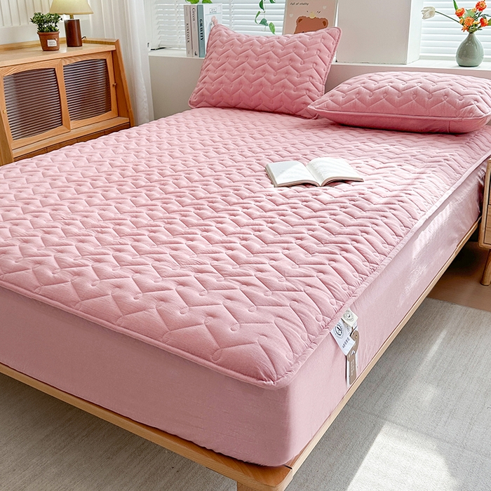 91家纺网 家纺一手货源 找家纺 铭成家纺 2026全棉色织水洗棉夹棉床笠床垫 纯棉素雅-豆沙粉