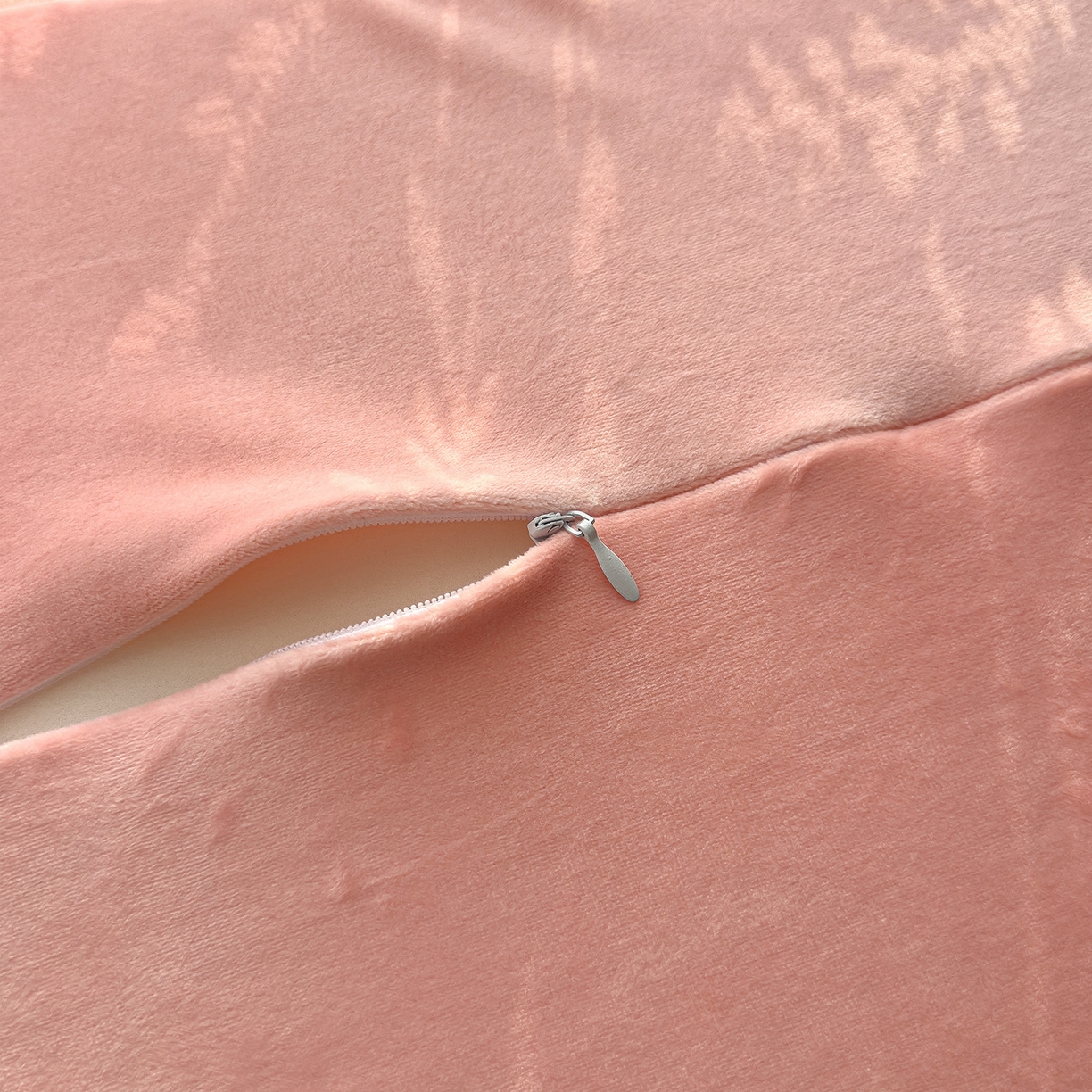 91家纺网 家纺一手货源 找家纺 诺可 2026新款绒款猫肚枕记忆枕枕头枕芯-面包仔 面包仔-粉色