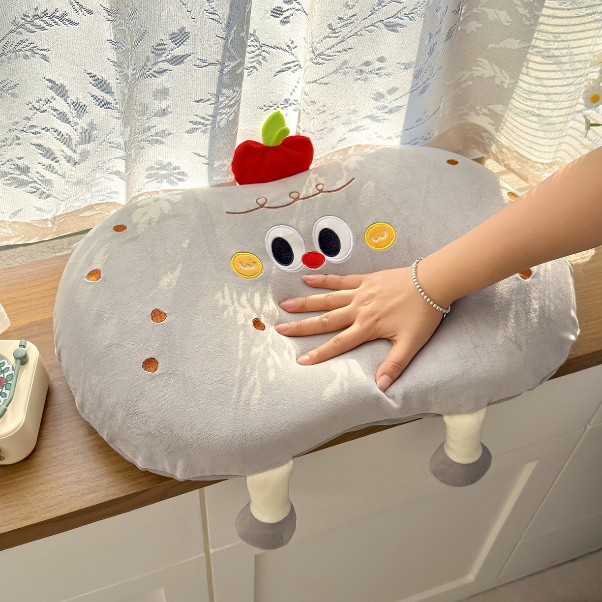 91家纺网 家纺一手货源 找家纺 诺可 2026新款绒款猫肚枕记忆枕枕头枕芯-面包仔 面包仔-灰色