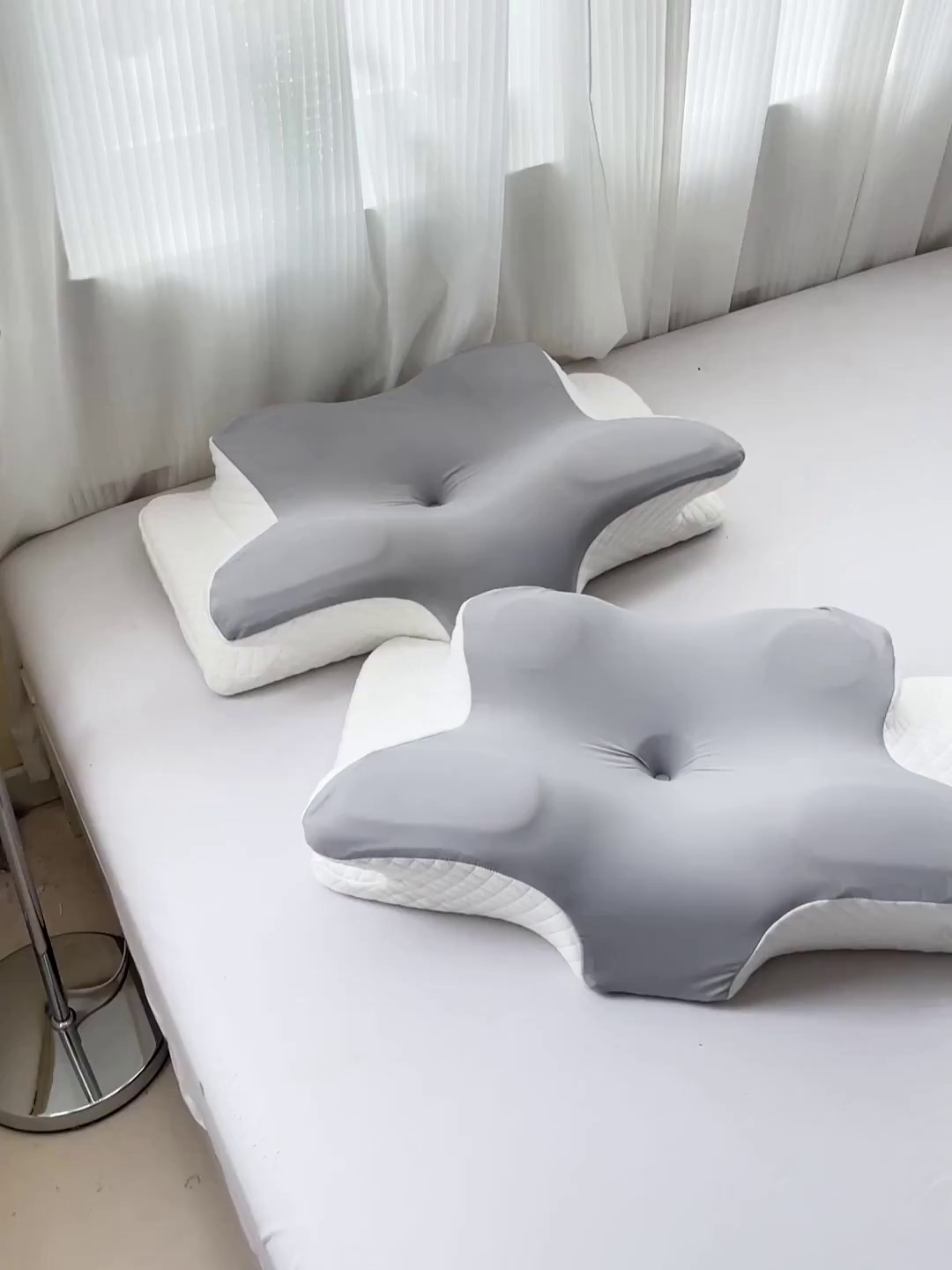 91家纺网 家纺一手货源 找家纺 （总）森一洋记忆棉 2025新款跨境支撑性牛角枕飞机枕碟形枕枕头枕芯（量大价格可谈）