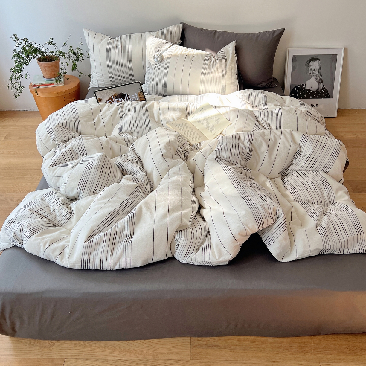 91家纺网 家纺一手货源 找家纺 简宜家居（朝初家纺） 2026新款全棉色织小提花简纹系列四件套 简纹-低调灰