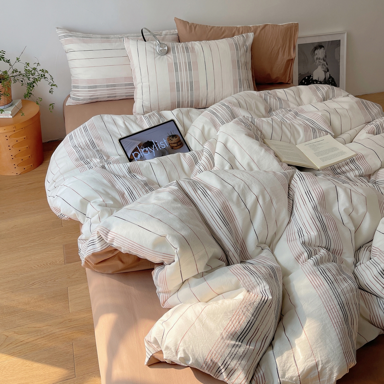 91家纺网 家纺一手货源 找家纺 简宜家居（朝初家纺） 2026新款全棉色织小提花简纹系列四件套 简纹-咖