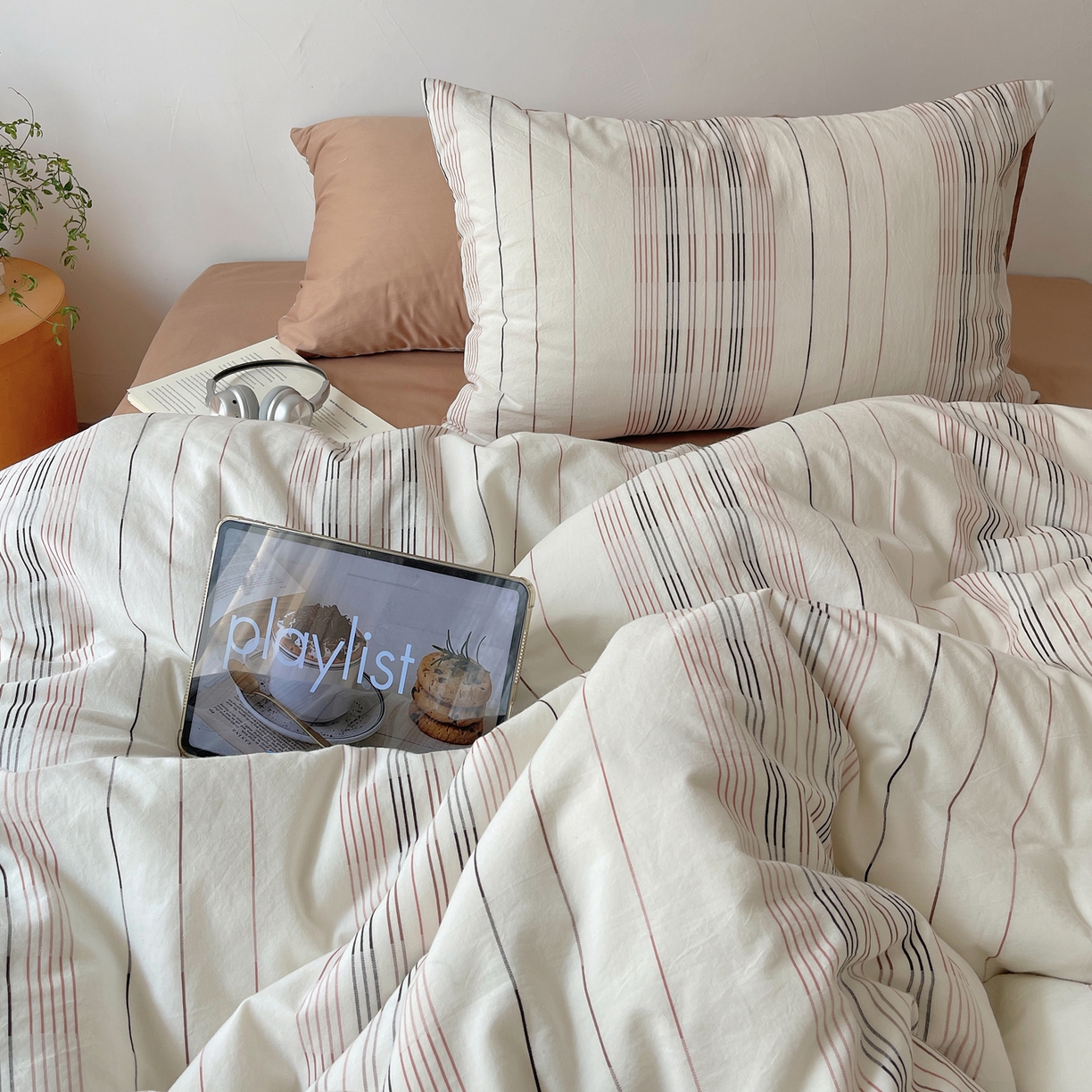 91家纺网 家纺一手货源 找家纺 简宜家居（朝初家纺） 2026新款全棉色织小提花简纹系列四件套 简纹-咖