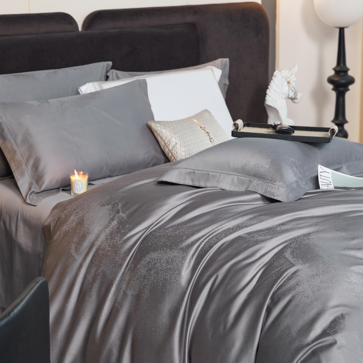 91家纺网 家纺一手货源 找家纺 金纱玉纺家纺 2025新款全棉提花工艺四件套 星空-铂灰