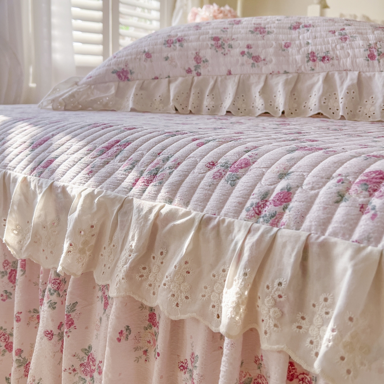 91家纺网 家纺一手货源 找家纺 恋尚 2025新款印花竹节纱床笠款床裙四件套（四件套控价220起） 花悦