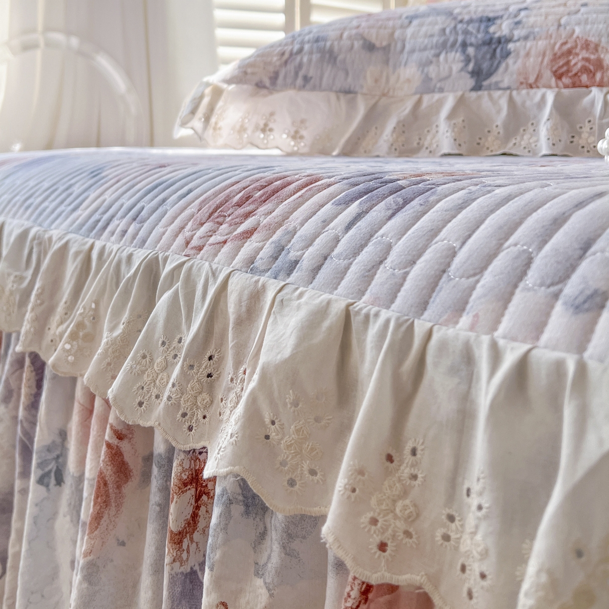 91家纺网 家纺一手货源 找家纺 恋尚 2025新款印花竹节纱床笠款床裙（床裙控价110元起） 莫婷