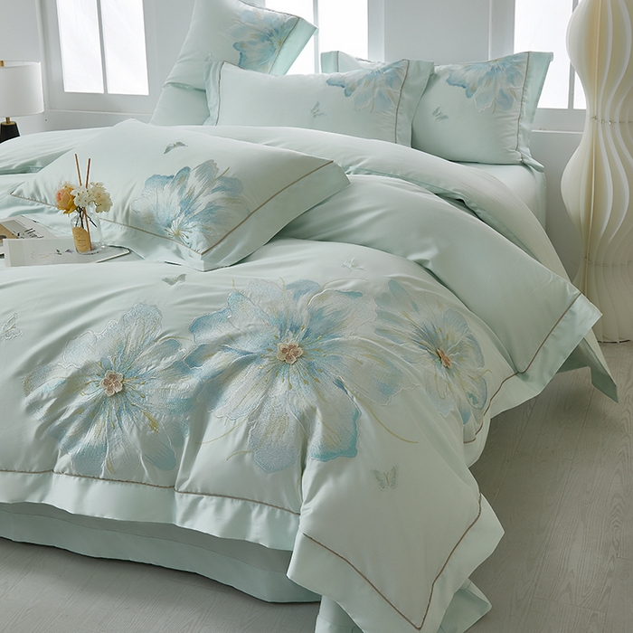 91家纺网 家纺一手货源 找家纺 诗黛尔 2026秋冬新款长绒棉刺绣焦糖时光系列四件套 焦糖时光(松石绿)