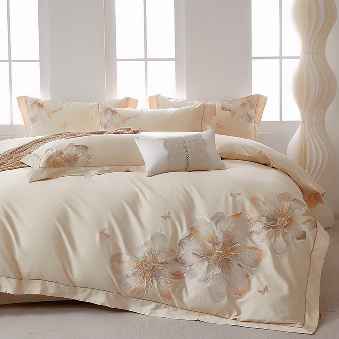 91家纺网 家纺一手货源 找家纺 诗黛尔 2026秋冬新款长绒棉刺绣焦糖时光系列四件套 焦糖时光(奶茶槟)