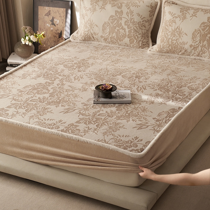 良品汇馆 2026新款复古雕花绒床笠秋冬保暖牛奶绒席梦思床罩床垫保护套单品床笠单件床笠 静若繁花-咖