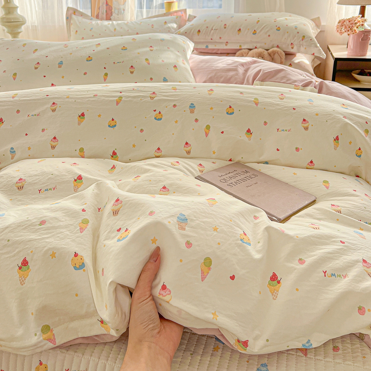 梵克保罗 2026新款亲肤舒适仿棉印花床盖四件套 蛋糕派