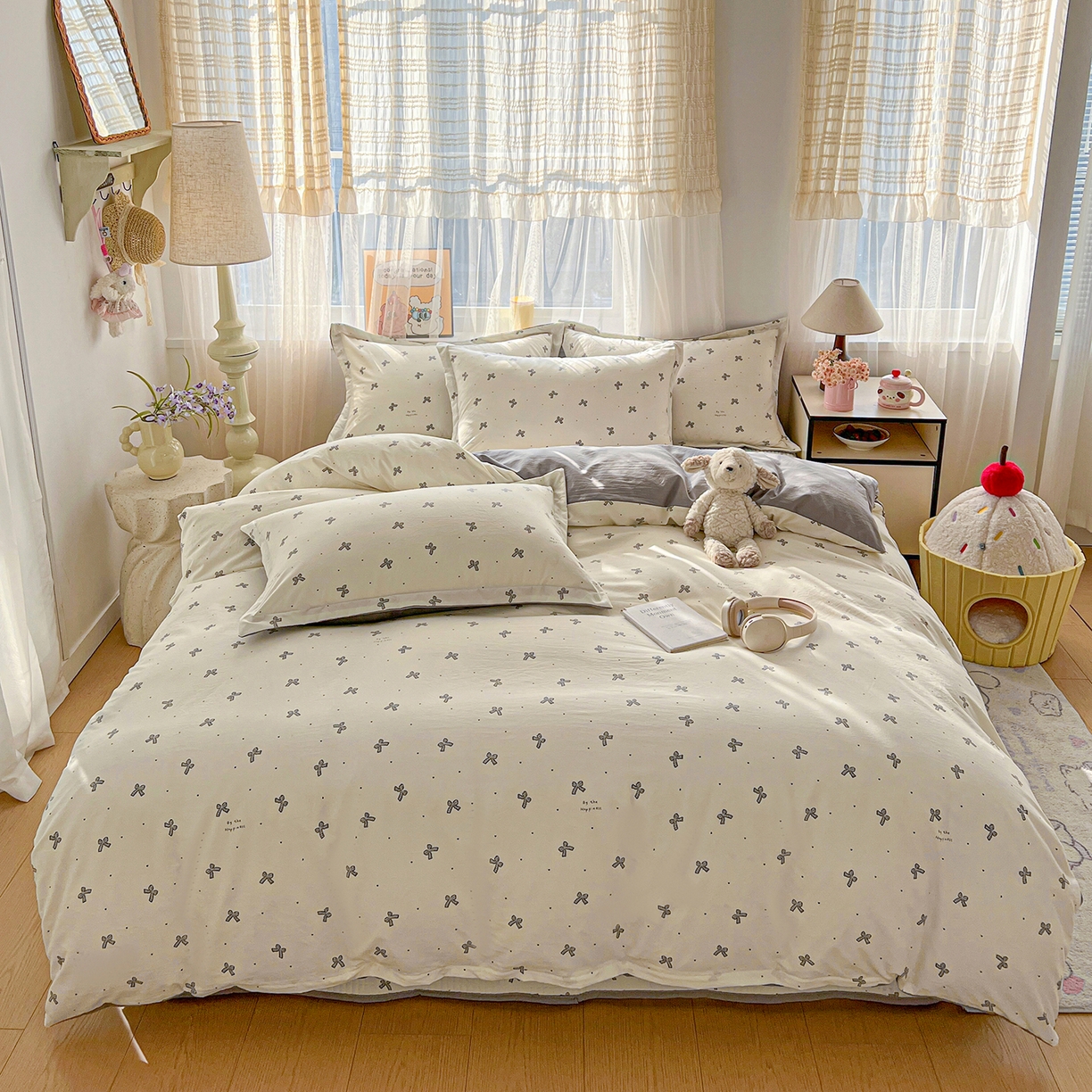 91家纺网 家纺一手货源 找家纺 梵克保罗 2026新款亲肤舒适仿棉印花床盖四件套 梦幻灰