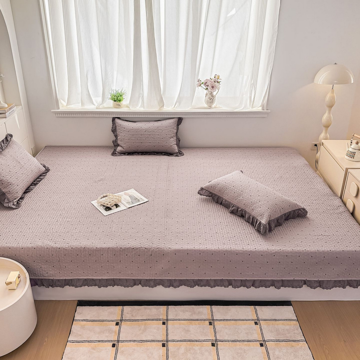 91家纺网 家纺一手货源 找家纺 暖居 2026新款支持定制法式花边纯棉榻榻米四件套全棉大炕盖三件套四季通用 波点紫