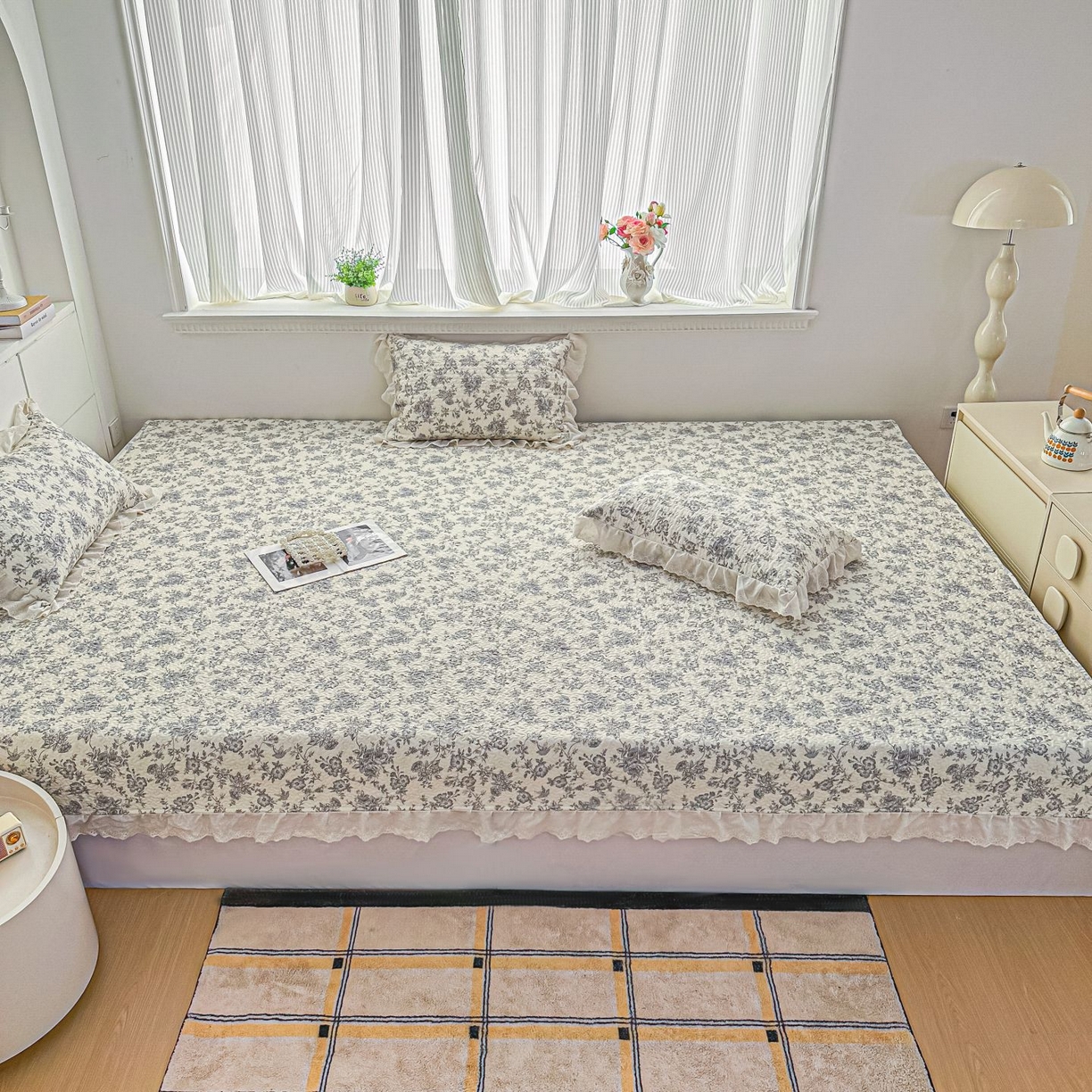 91家纺网 家纺一手货源 找家纺 暖居 2026新款支持定制法式花边纯棉榻榻米四件套全棉大炕盖三件套四季通用 赫本白