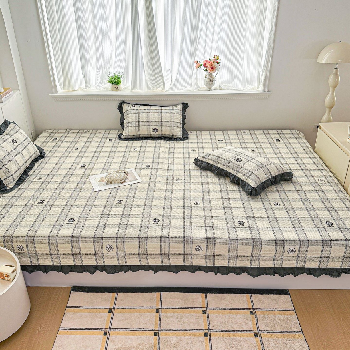 91家纺网 家纺一手货源 找家纺 暖居 2026新款支持定制法式花边纯棉榻榻米四件套全棉大炕盖三件套四季通用 小香格子