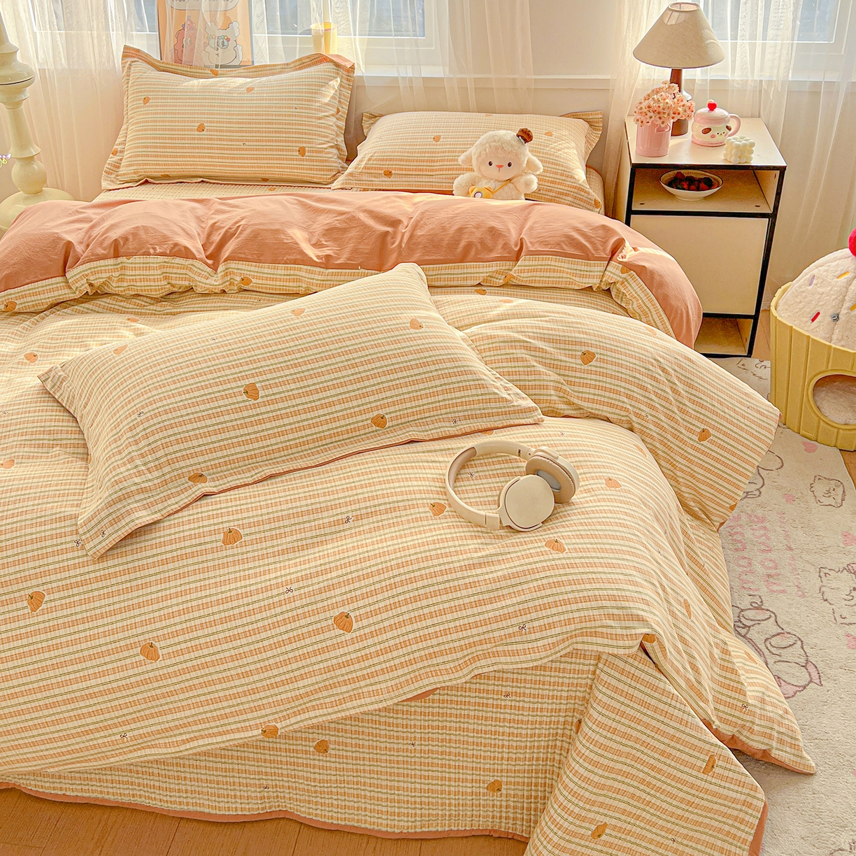 91家纺网 家纺一手货源 找家纺 梵克保罗 2026新款亲肤舒适仿棉印花床盖四件套 南瓜季