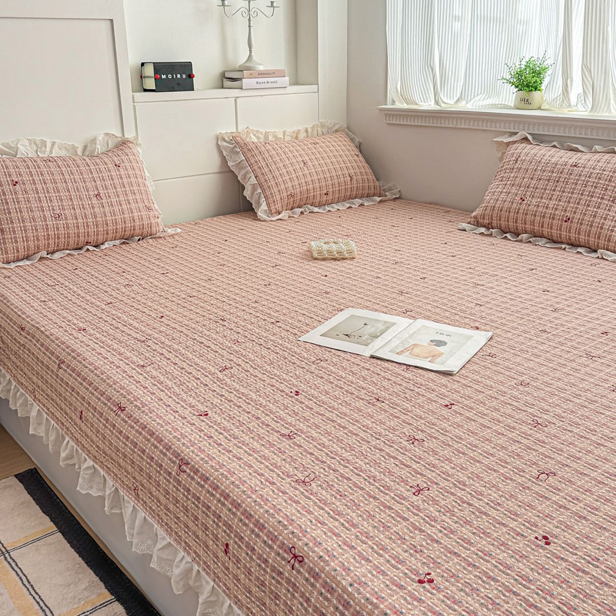 91家纺网 家纺一手货源 找家纺 暖居 2026新款支持定制法式花边纯棉榻榻米四件套全棉大炕盖三件套四季通用 时尚小香