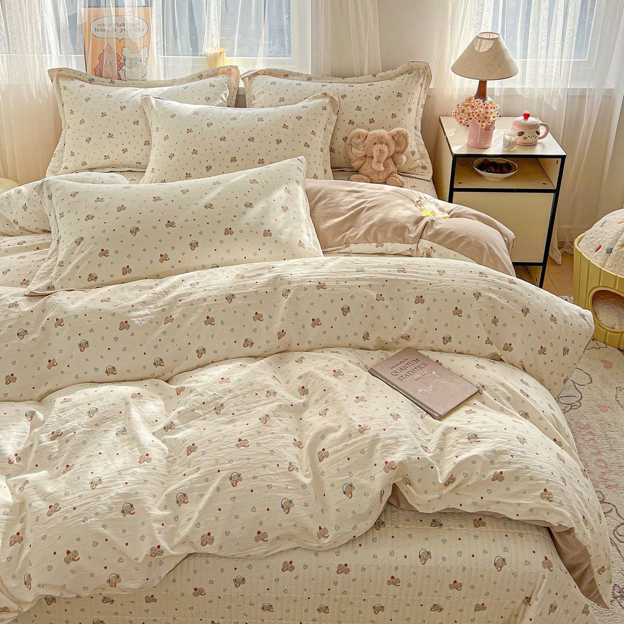 91家纺网 家纺一手货源 找家纺 梵克保罗 2026新款亲肤舒适仿棉印花床盖四件套 泡芙小象