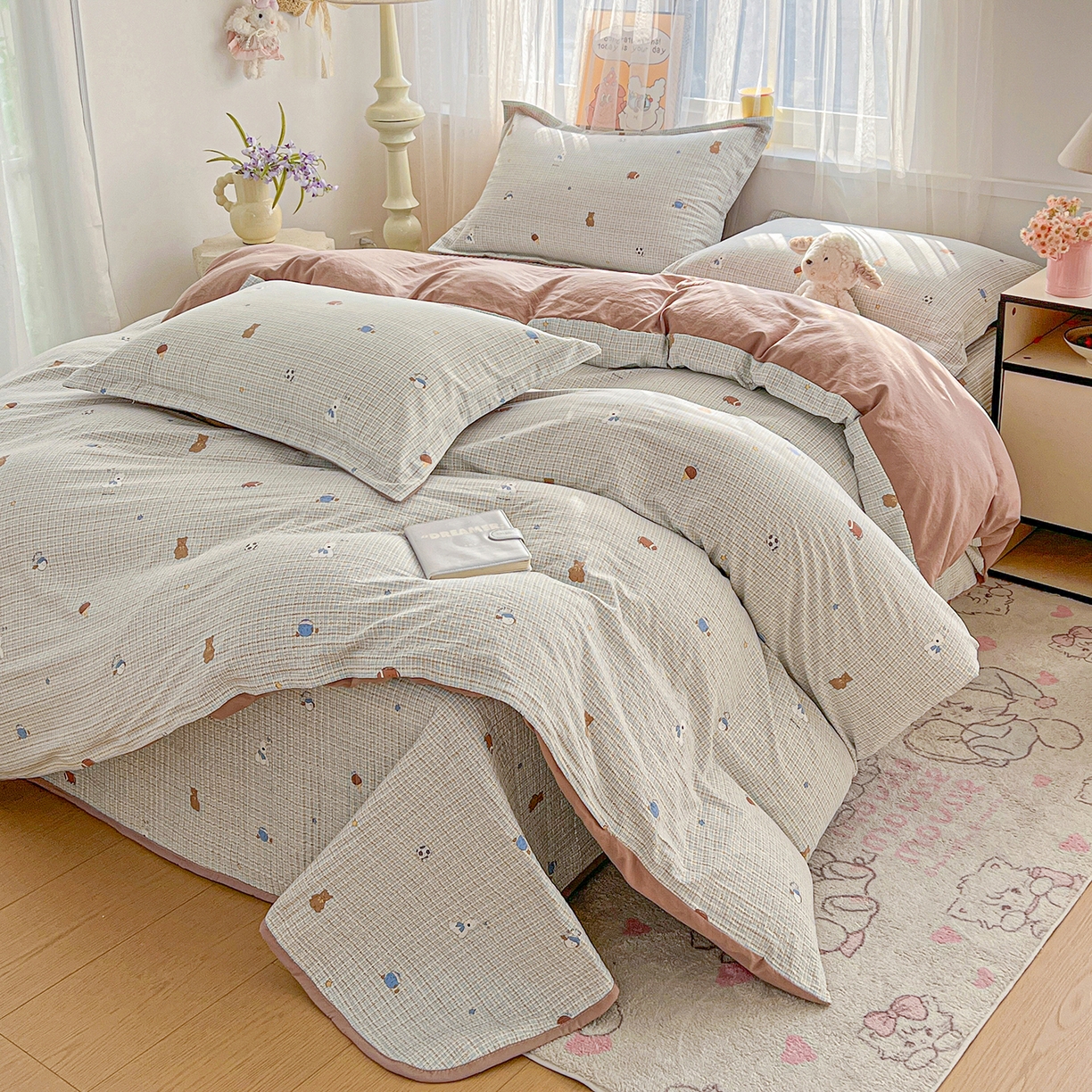 91家纺网 家纺一手货源 找家纺 梵克保罗 2026新款亲肤舒适仿棉印花床盖四件套 奇奇