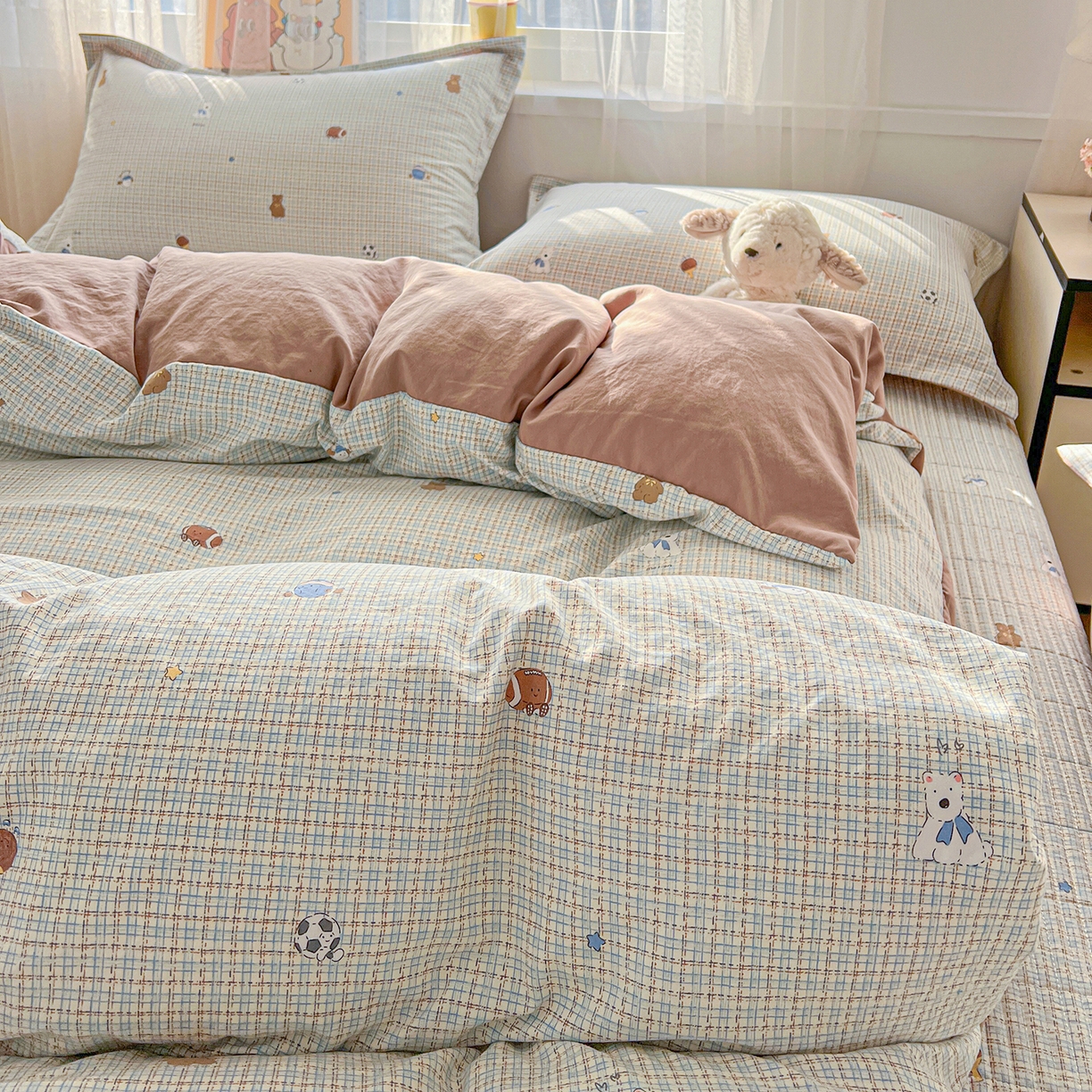 91家纺网 家纺一手货源 找家纺 梵克保罗 2026新款亲肤舒适仿棉印花床盖四件套 奇奇