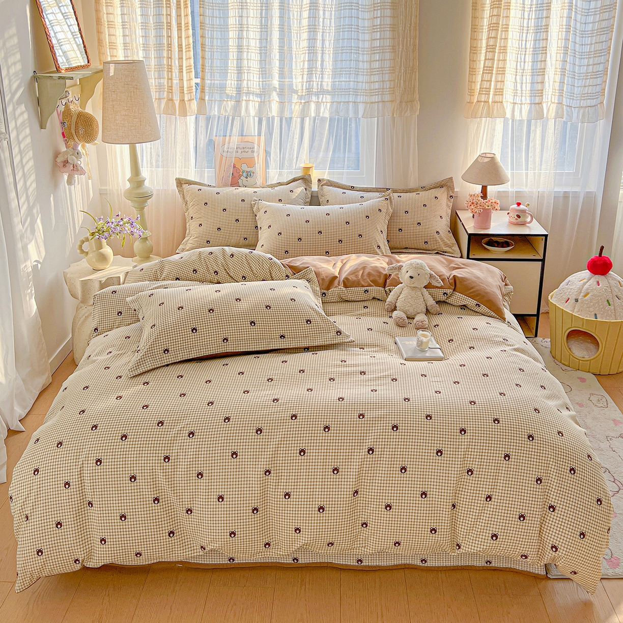 91家纺网 家纺一手货源 找家纺 梵克保罗 2026新款亲肤舒适仿棉印花床盖四件套 小熊头