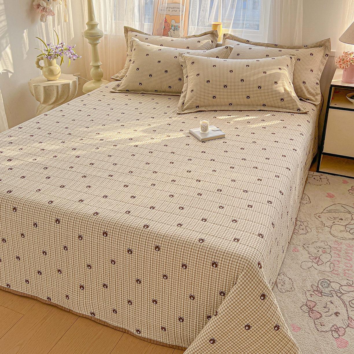 91家纺网 家纺一手货源 找家纺 梵克保罗 2026新款亲肤舒适仿棉印花床盖四件套 小熊头