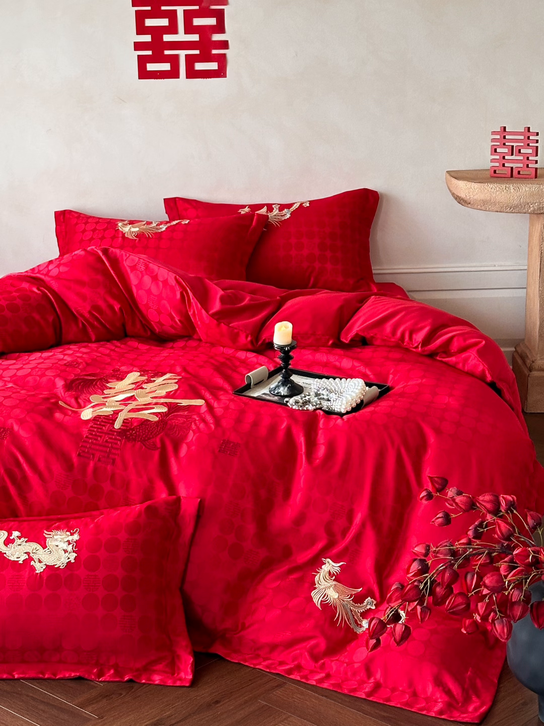91家纺网 家纺一手货源 找家纺 欧乐蒂 2025冬季新品亲肤棉提花刺绣婚庆四件套 龙凤双喜