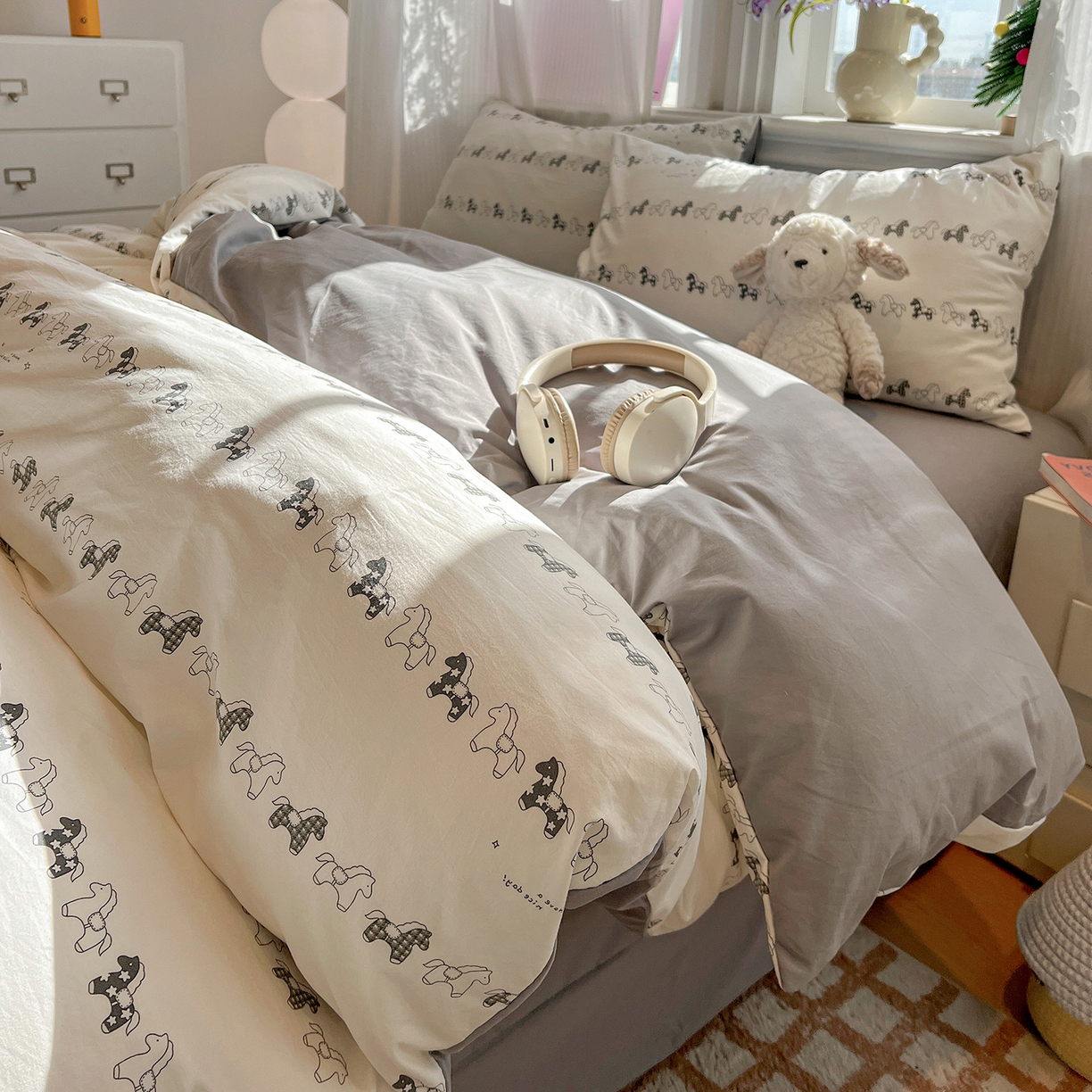 91家纺网 家纺一手货源 找家纺 梵克保罗 2026新款A类古法水洗仿棉云感纱四件套 小木马