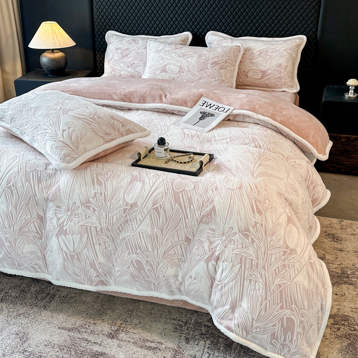 91家纺网 家纺一手货源 找家纺 （总）诺梵 高端2025雕花绒四件套牛奶烂花绒大包边被套_控价标准高于149，加大高于159