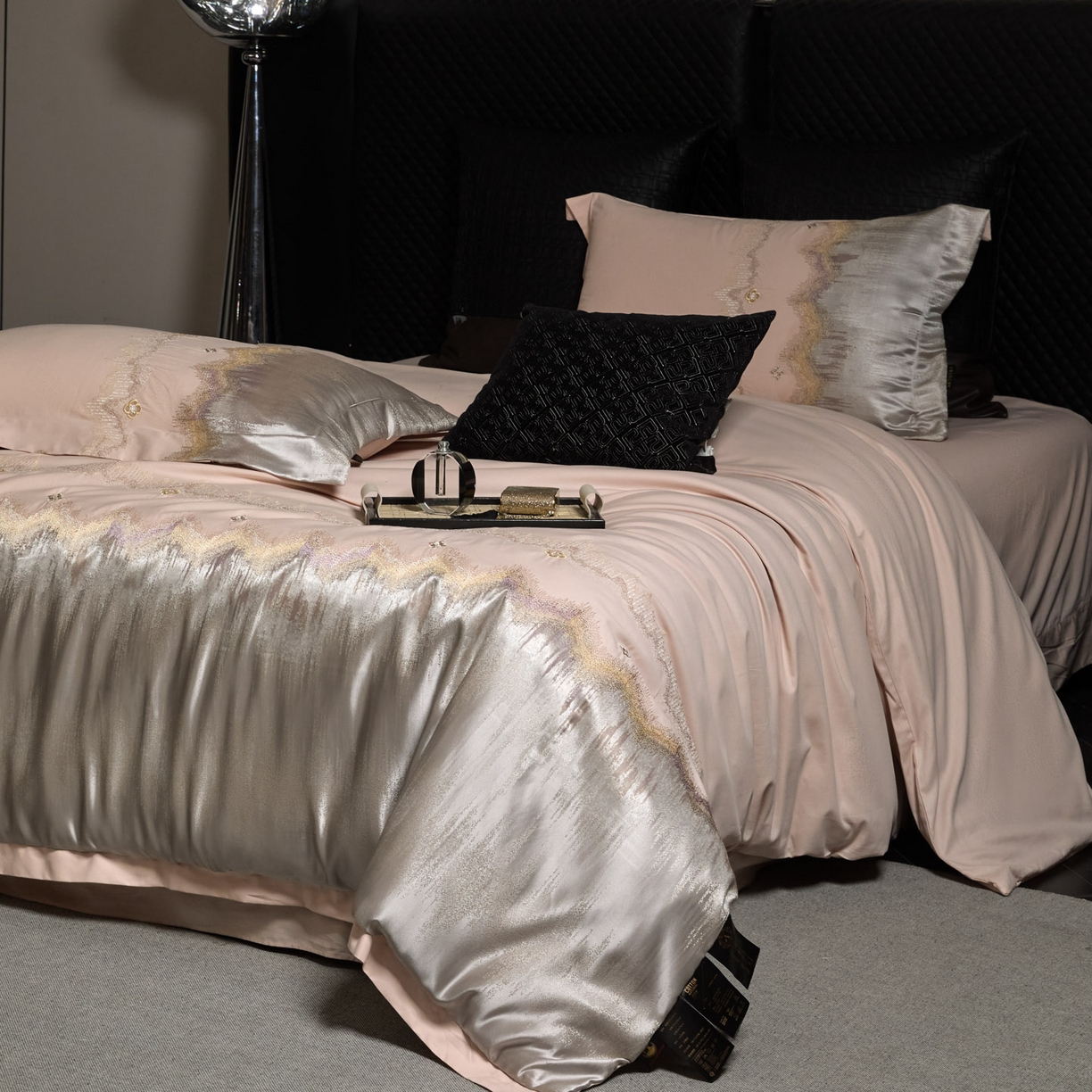 91家纺网 家纺一手货源 找家纺 鑫豪家纺 2026新款13372全棉高精密色织提花四件套-赫兹系列 赫兹-藕粉