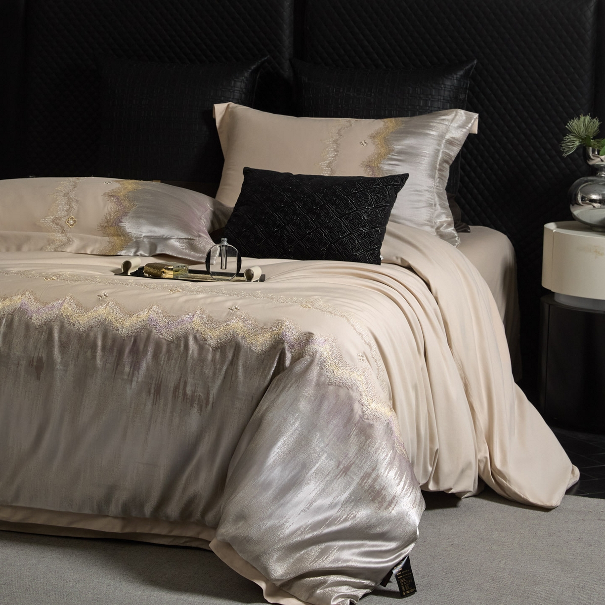 91家纺网 家纺一手货源 找家纺 鑫豪家纺 2026新款13372全棉高精密色织提花四件套-赫兹系列 赫兹-香槟